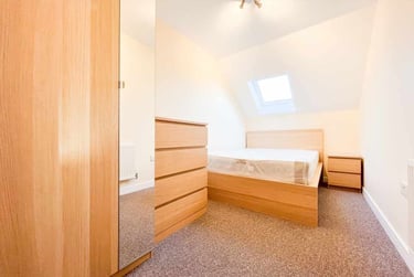 2 bed flat, Roath, Plasnewydd, Cardiff, CF243BT - Image 7