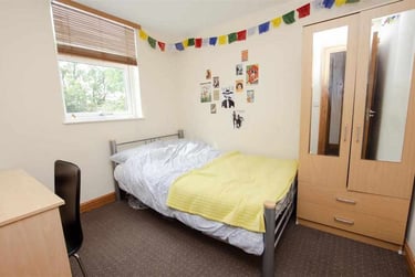 6 bed house, Hubert Road, Selly Park, Birmingham, B296EP - Image 4