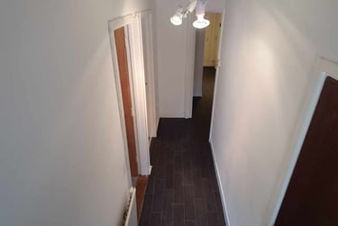 1 bed flat, Carlton Terrace, Mount Pleasant, Swansea, SA16AE - Image 2