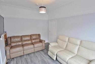 6 bed house, Wadbrough Road, Sharrowvale, Sheffield, S118RG - Image 4