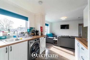 4 bed flat, Leahurst Crescent, Harborne, Birmingham, B170LG - Image 5