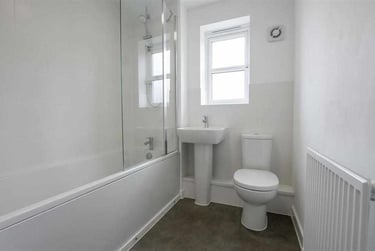 2 bed flat, Escelie Way, Selly Oak, Birmingham, B296GP - Image 9