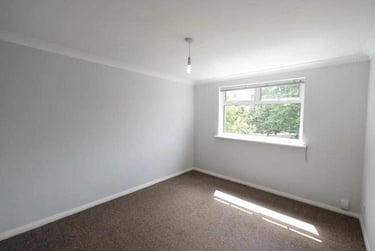 2 bed flat, Westway Court, Deepdale, Preston, PR28BY - Image 2