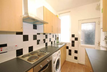 3 bed house, Cranborne Road, Wavertree, Liverpool, L152HZ - Image 3