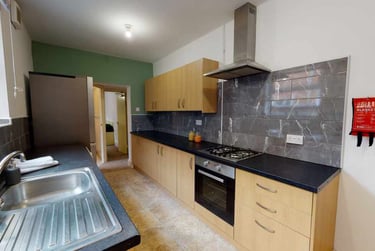 5 bed house, Thurlow Road, Clarendon Park, Leicester, LE21YE - Image 11