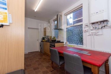 5 bed house, Equity Road, City Centre, Leicester, LE30AS - Image 3