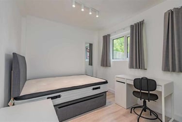 2 bed house, Gibbins Road, Selly Park, Birmingham, B296PQ - Image 4