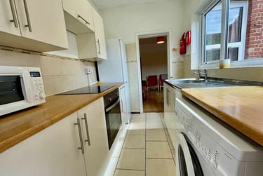 3 bed house, Portland Street, City Centre, Norwich, NR23LF - Image 6