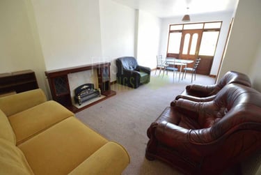 3 bed house, Gainsborough Road, Knighton, Leicester, LE23DE - Image 8