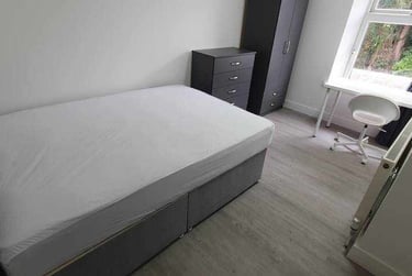 5 bed house, N/A, Adamstown, Cardiff, CF241NX - Image 7