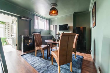 2 bed flat, Cathays, Cardiff, CF244PG - Image 12