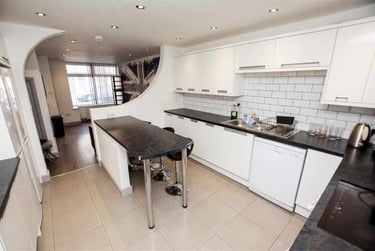 7 bed house, Teignmouth Road, Selly Park, Birmingham, B297AY - Image 3