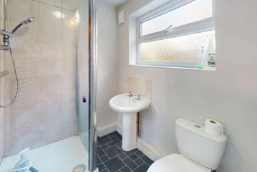 4 bed house, Fosse Road South, City Centre, Leicester, LE30FW - Image 12