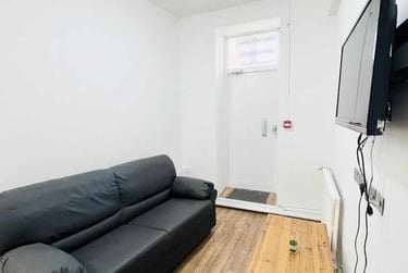 4 bed flat, 18-20 Albion Street, Highfields, Leicester, LE16GB - Image 11