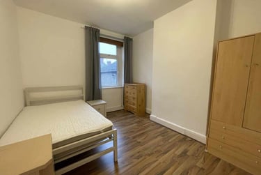 3 bed house, Splott, Cardiff, CF242PH - Image 7