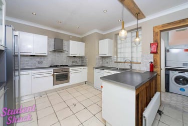 8 bed house, Cape Street Withington Manchester, Fallowfield, Manchester, M203WA - Image 3