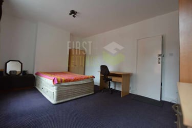 4 bed house, Filbert Street East, City Centre, Leicester, LE27JE - Image 3