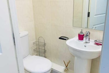 1 bed house, Watkin Road, City Centre, Leicester, LE27HY - Image 8