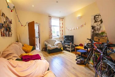 5 bed house, Warwards Lane, Selly Park, Birmingham, B297QR - Image 1