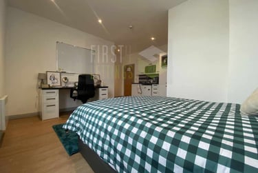 1 bed studio, Percy Road, Aylestone Park, Leicester, LE28FP - Image 3