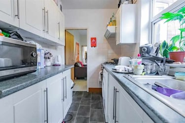 4 bed house, Gleave Road, Selly Park, Birmingham, B296JR - Image 2