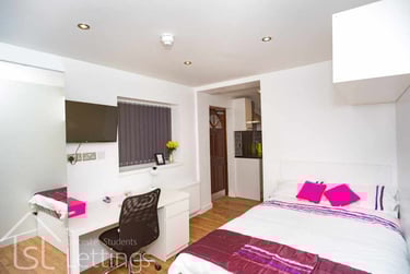 1 bed house, (Studio) West Street, Highfields, Leicester, LE16XQ - Image 1