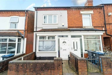 4 bed house, Milner Road, Selly Park, Birmingham, B297RL - Image 2