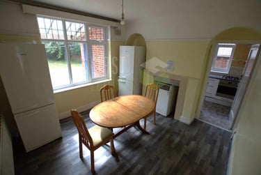 4 bed house, Victoria Park Road, Clarendon Park, Leicester, LE21XD - Image 6
