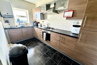 4 bed flat, Glossop Road, Broomhall, Sheffield, S102HP - Image 5
