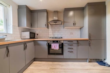 2 bed flat, Cardiff Bay, City Centre, Cardiff, CF104DA - Image 4