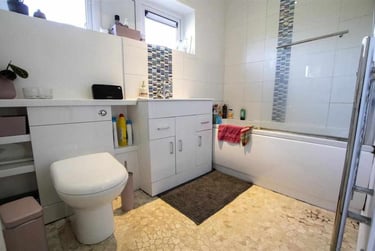 2 bed flat, Herons Way, Selly Park, Birmingham, B296TR - Image 10