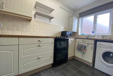 2 bed house, St Mellons, Pentwyn, Cardiff, CF30LF - Image 3