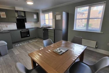 4 bed house, New Mills Yard, City Centre, Norwich, NR33AH - Image 1