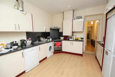 6 bed house, Tiverton Road, Selly Park, Birmingham, B296DB - Image 3