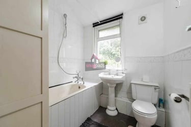 4 bed house, Salford, Pendleton, M66AL - Image 8