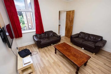 5 bed house, Tiverton Road, Selly Park, Birmingham, B296BU - Image 1