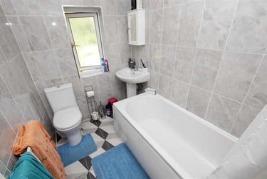 2 bed house, Tealby Grove, Selly Park, Birmingham, B297RJ - Image 8
