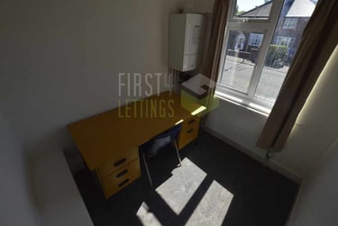 3 bed house, Milford Road, Knighton, Leicester, LE23FG - Image 7