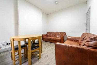 5 bed house, Umberslade Road, Selly Park, Birmingham, B297RZ - Image 3