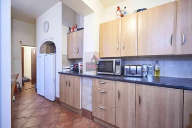6 bed house, Salford, Seedley, M67EL - Image 1