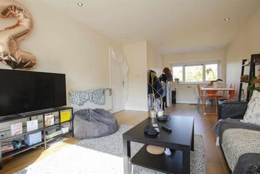 2 bed flat, Herons Way, Selly Park, Birmingham, B296TR - Image 4