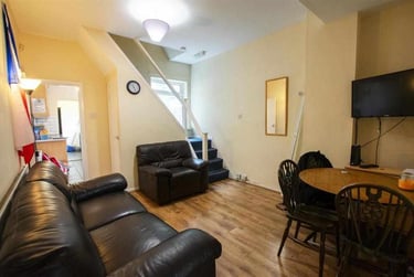 4 bed house, Teignmouth Road, Selly Park, Birmingham, B297BA - Image 1