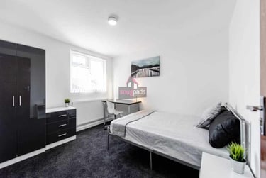 4 bed flat, Salford, Irlams O' Th' Height, M67HP - Image 7