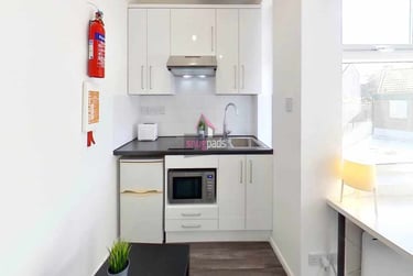 1 bed studio, Salford, Ellesmere Park, M300DX - Image 4