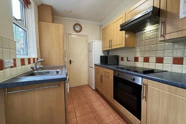 4 bed house, Merton Road, City Centre, Norwich, NR23TT - Image 3