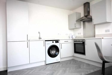 1 bed flat, 58-60 Guildhall Street, City Centre, Preston, PR13NU - Image 3