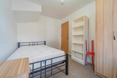 7 bed house, Tiverton Road, Selly Park, Birmingham, B296BU - Image 9