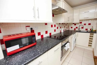 2 bed house, Reservoir Road, Selly Park, Birmingham, B296TF - Image 3