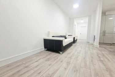 2 bed flat, Lune Street, City Centre, Preston, PR12NN - Image 1