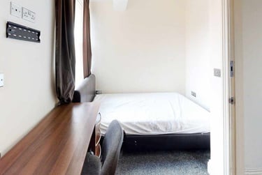 5 bed house, New Street, Highfields, Leicester, LE15NR - Image 5